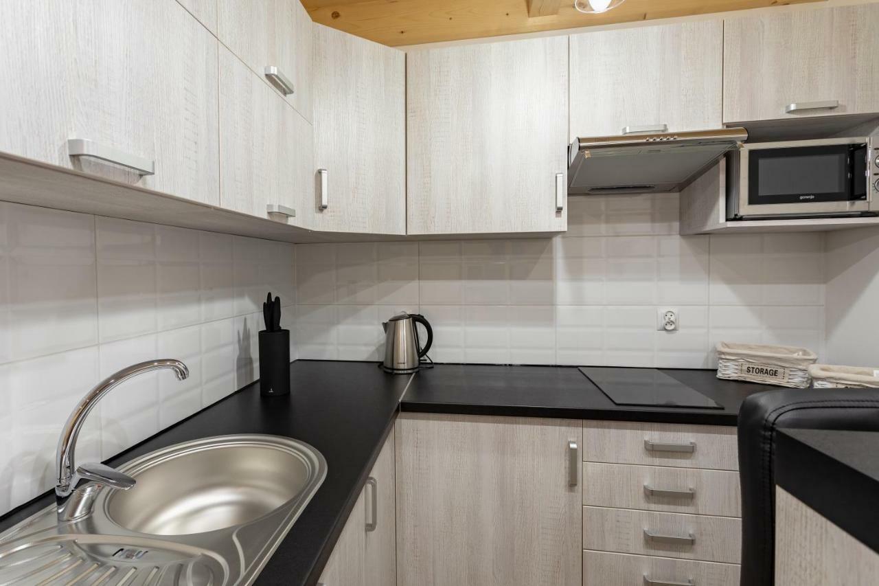 Apartamenty Jedrol โปโรนิน ภายนอก รูปภาพ